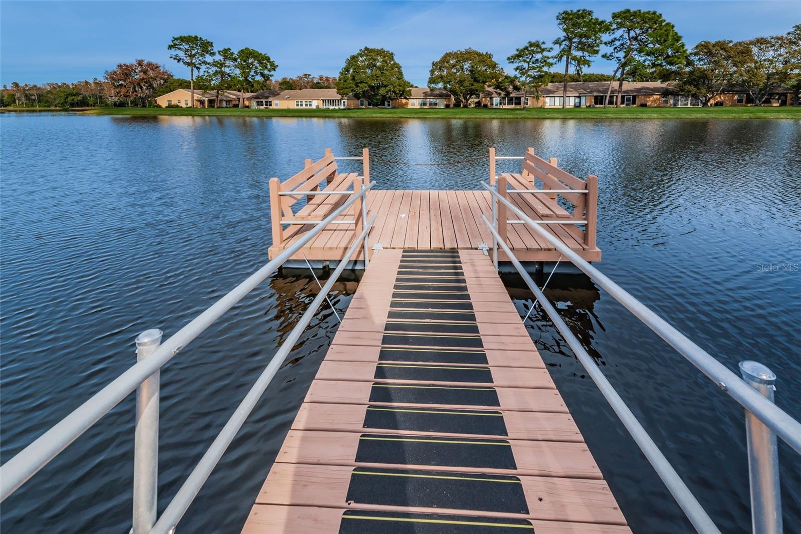 HERITAGE LAKE - Residential