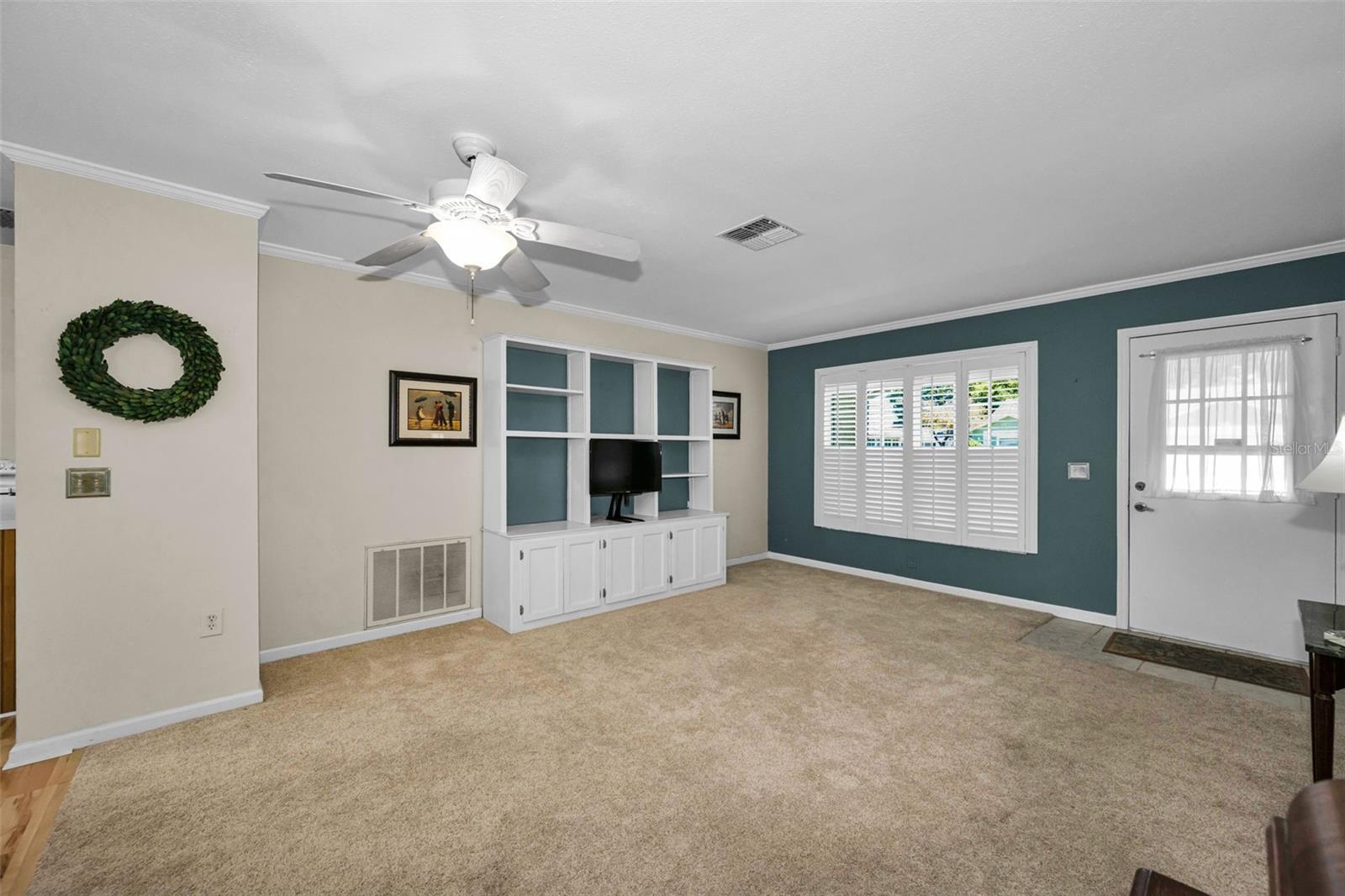 HERITAGE LAKE - Residential