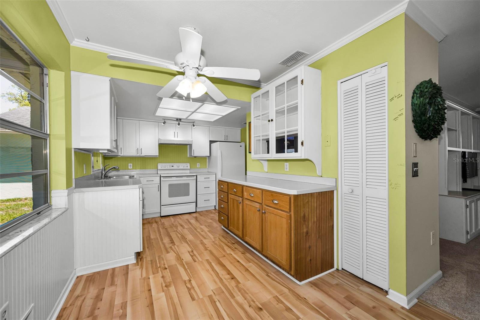 HERITAGE LAKE - Residential