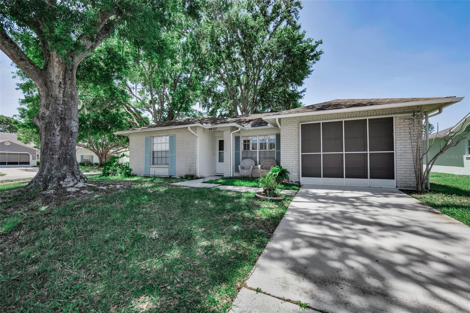 HERITAGE LAKE - Residential