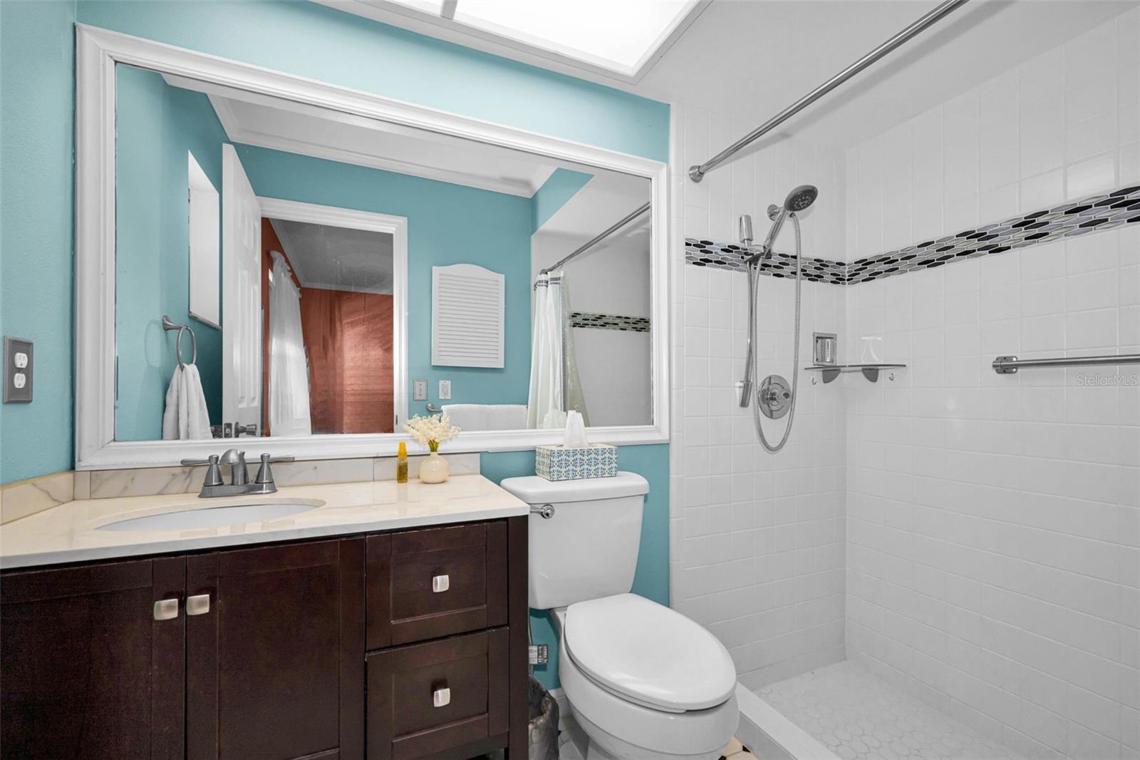 HERITAGE LAKE - Residential