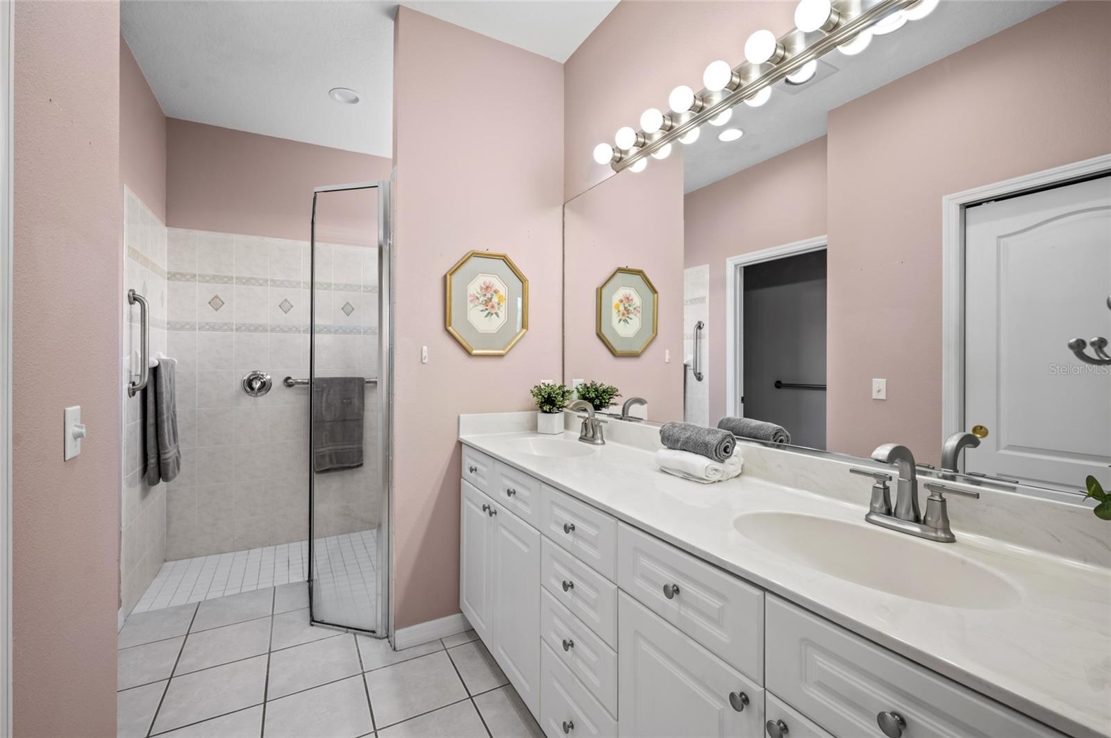 VILLA ROSA UNIT 1 - Residential