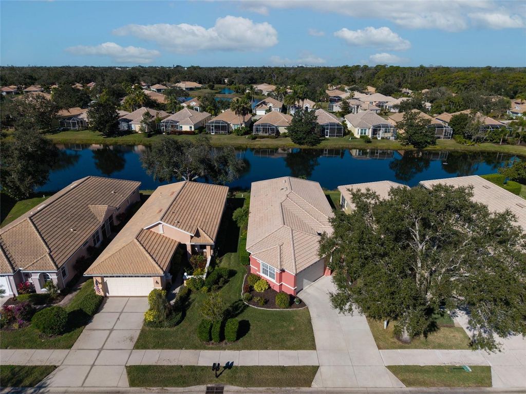 Photo of 4322 Reflections Parkway, Sarasota, FL 34233 (MLS # A4651880)