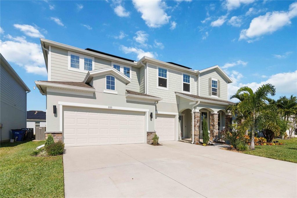 Photo of 2323 Nuthatch St, Saint Cloud, FL 34771 (MLS # S5138997)
