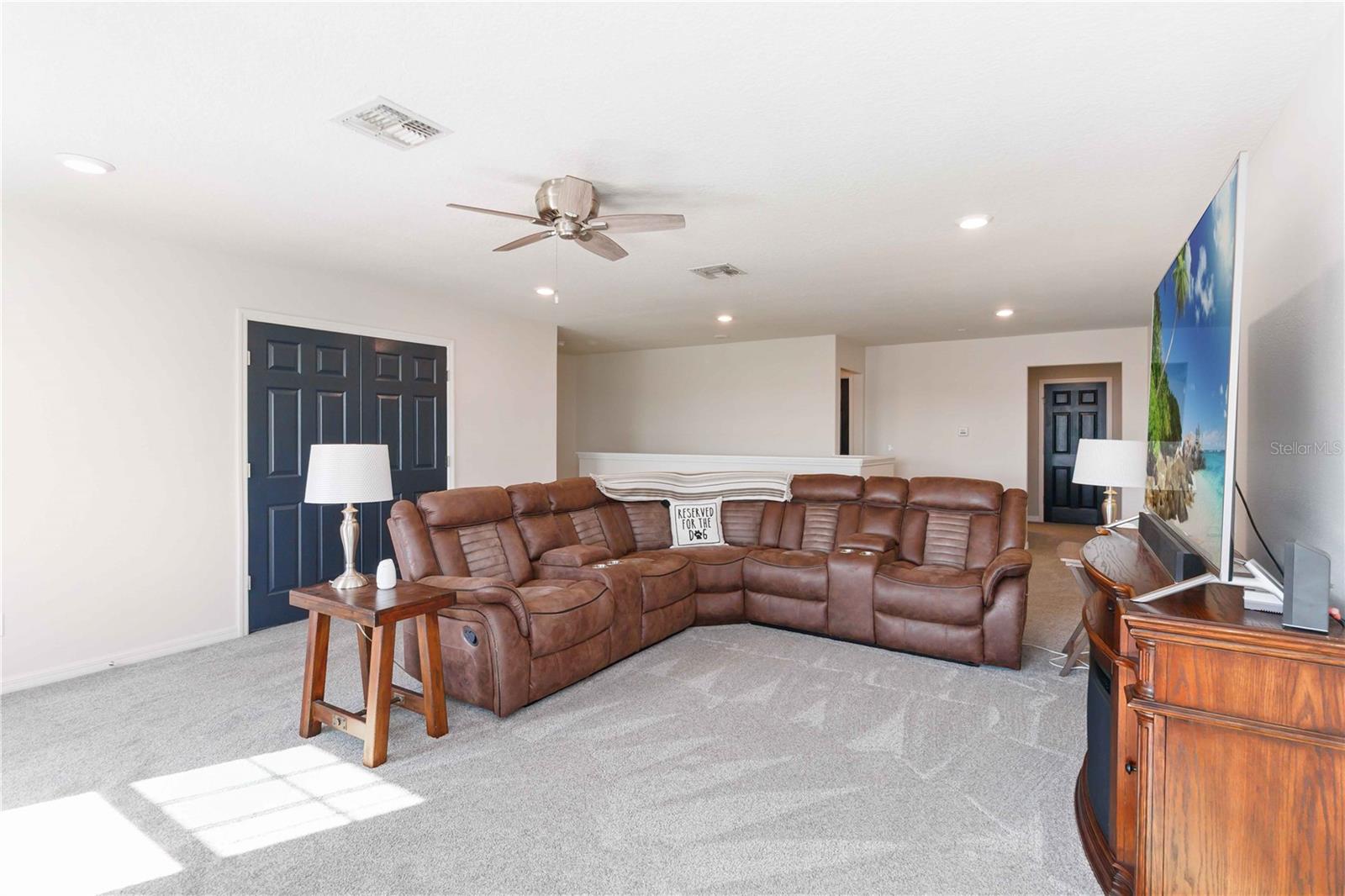 LIVE OAK LAKE PH 1 - Residential