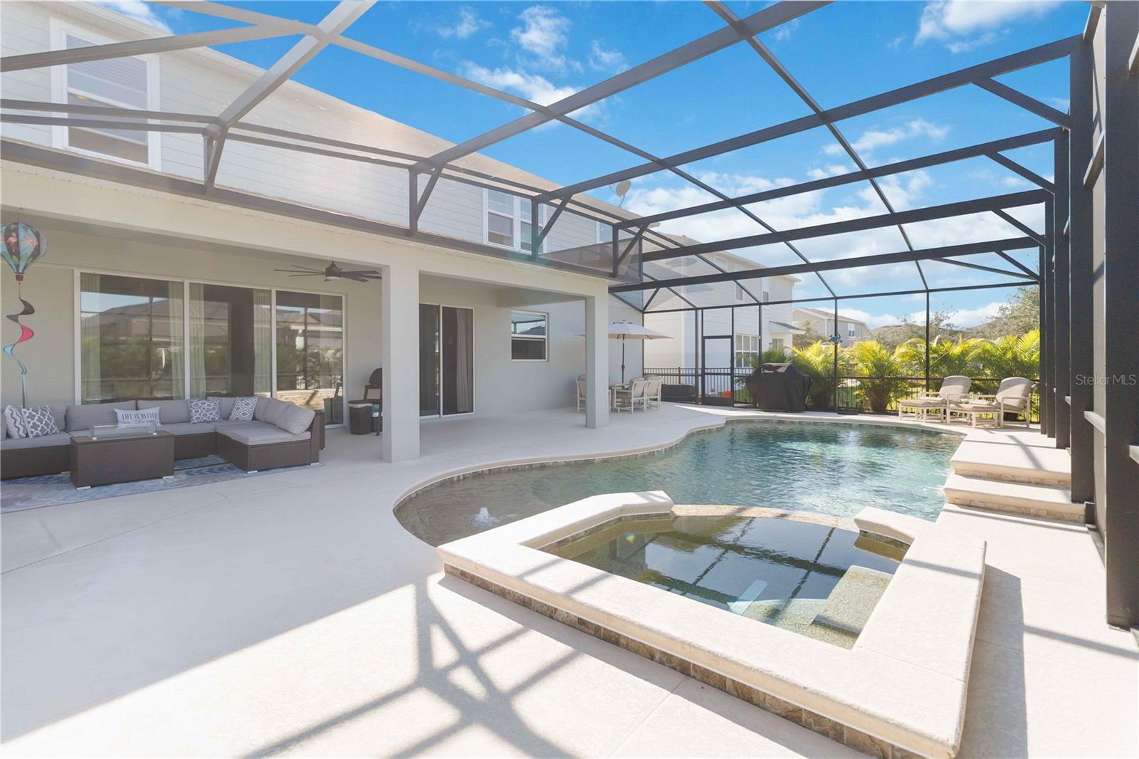 LIVE OAK LAKE PH 1 - Residential