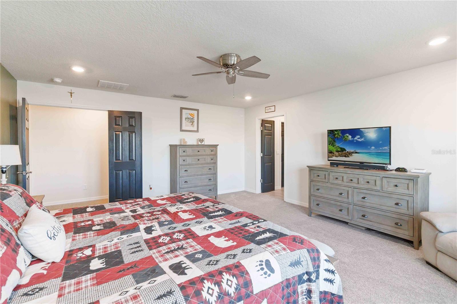 LIVE OAK LAKE PH 1 - Residential