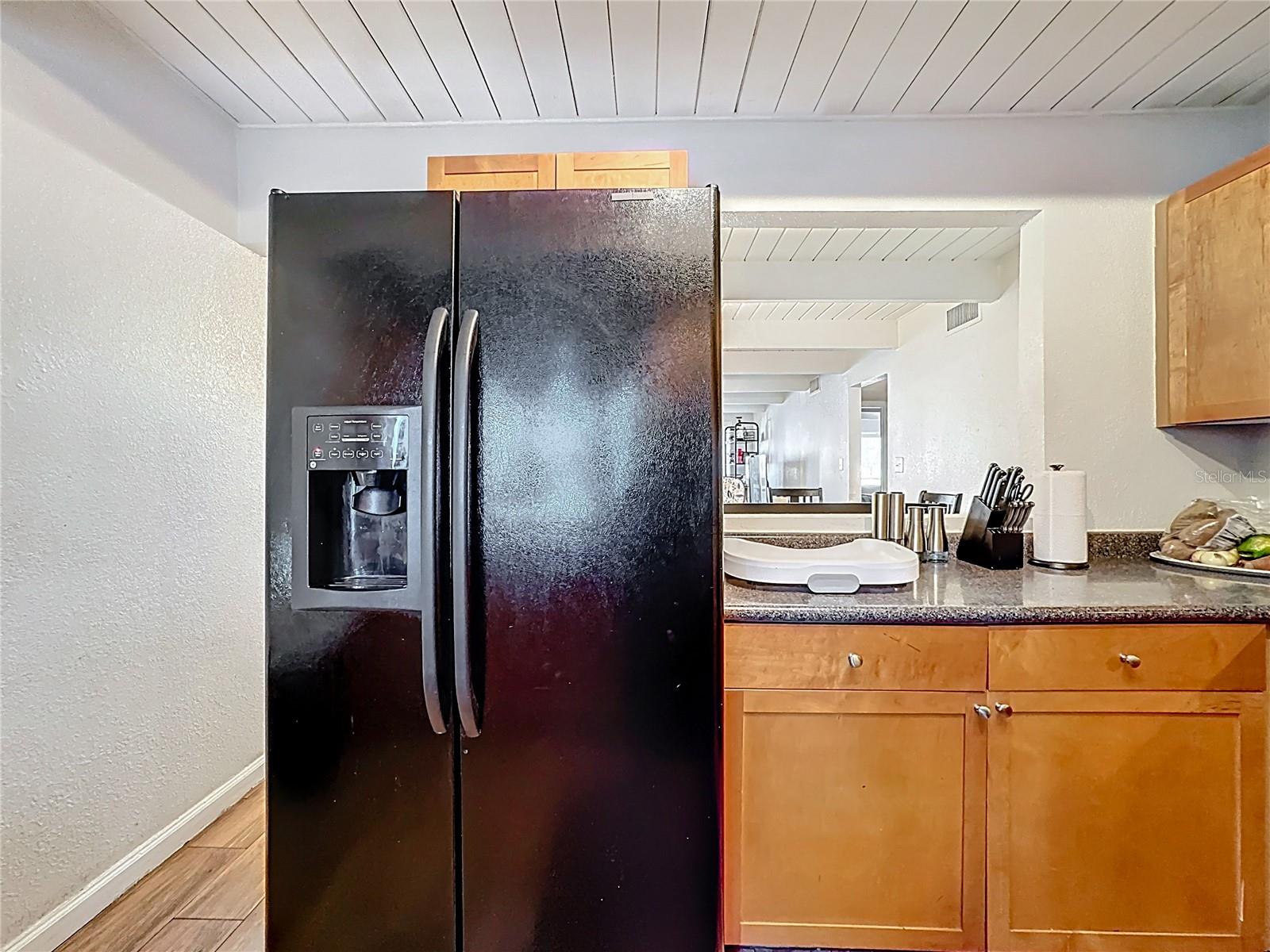 LA COSTA BRAVA LAKESIDE - Residential