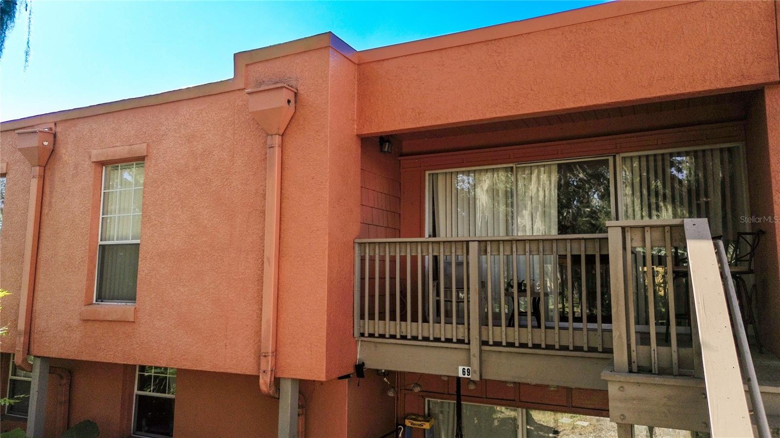 LA COSTA BRAVA LAKESIDE - Residential