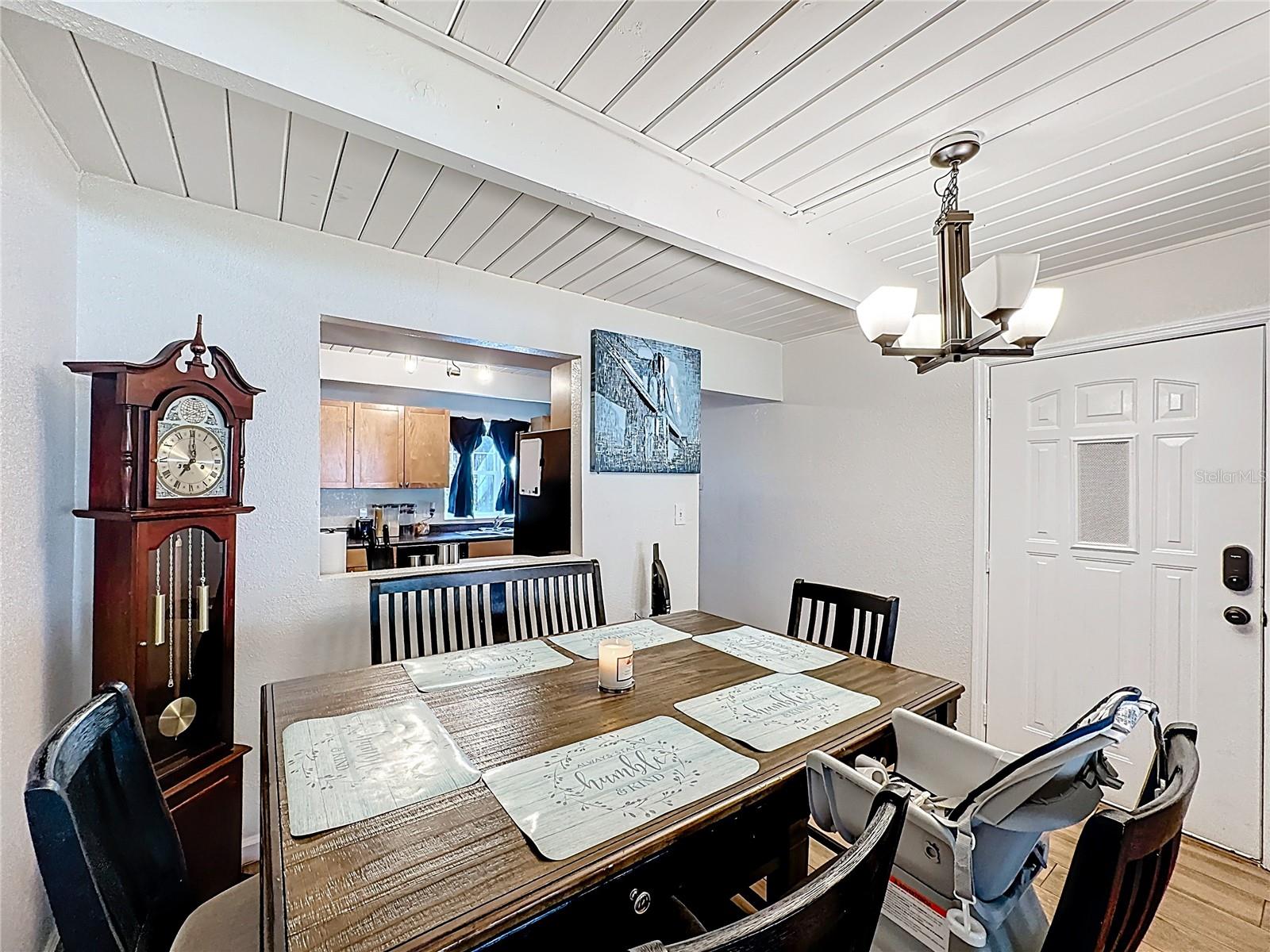 LA COSTA BRAVA LAKESIDE - Residential