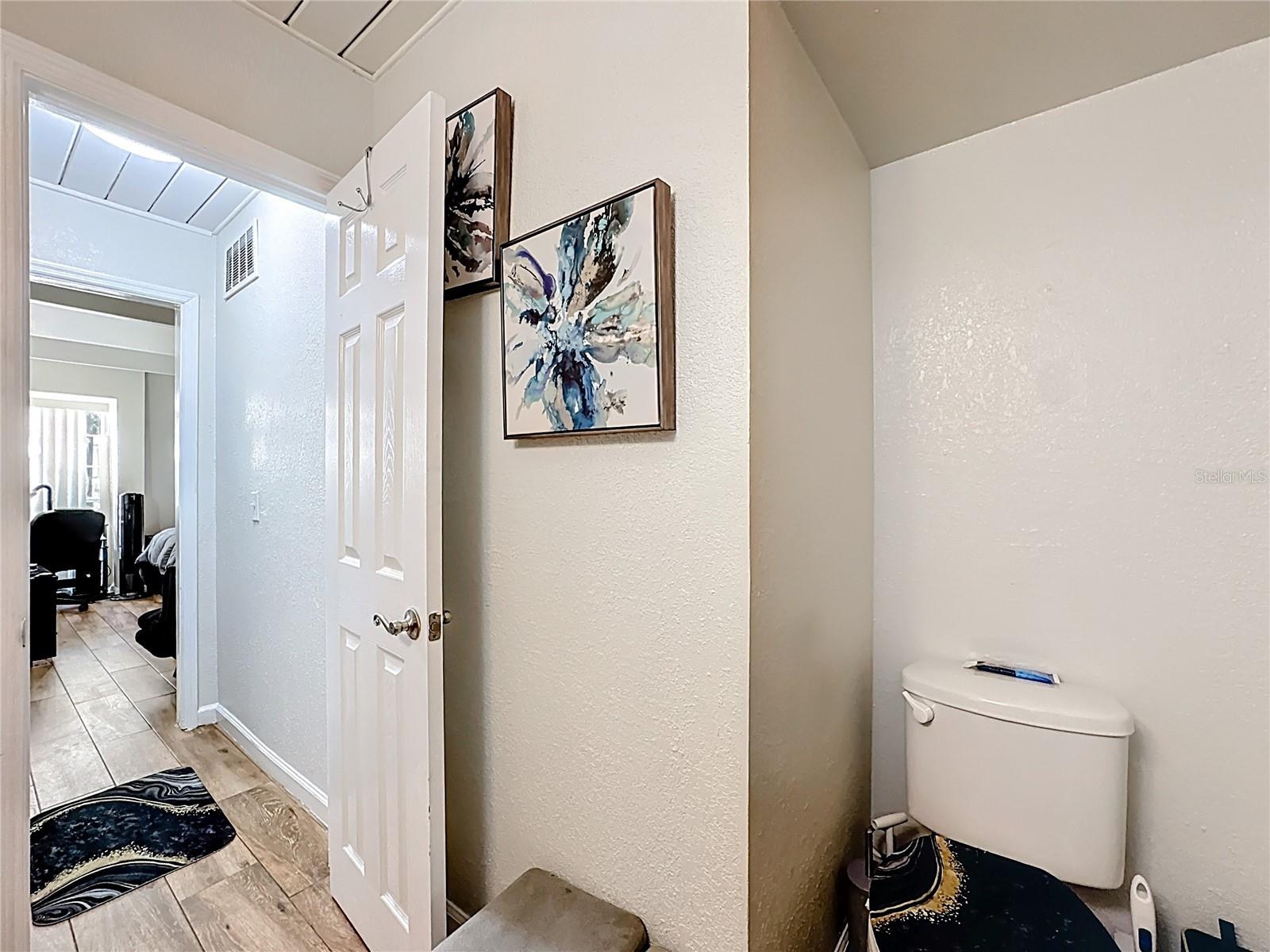 LA COSTA BRAVA LAKESIDE - Residential