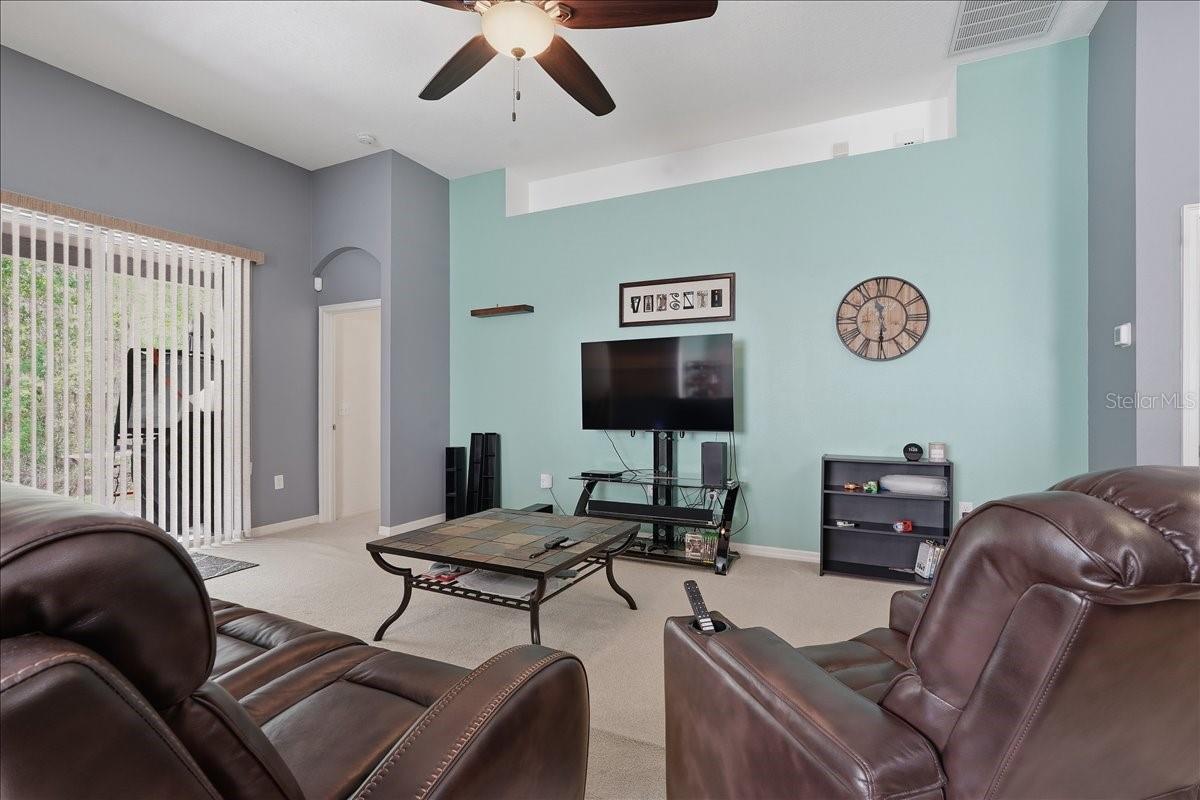 ASHTON OAKS - Residential