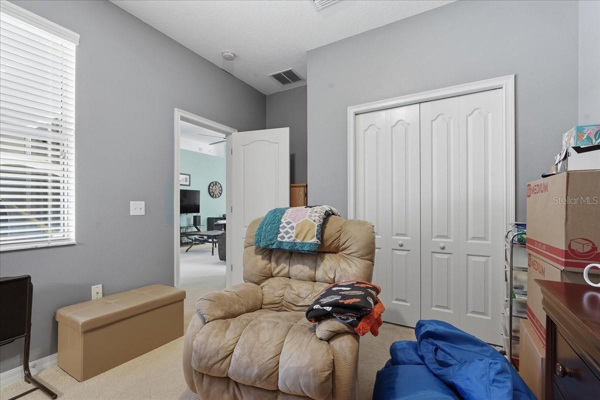 ASHTON OAKS - Residential