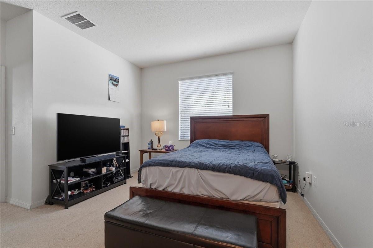 ASHTON OAKS - Residential