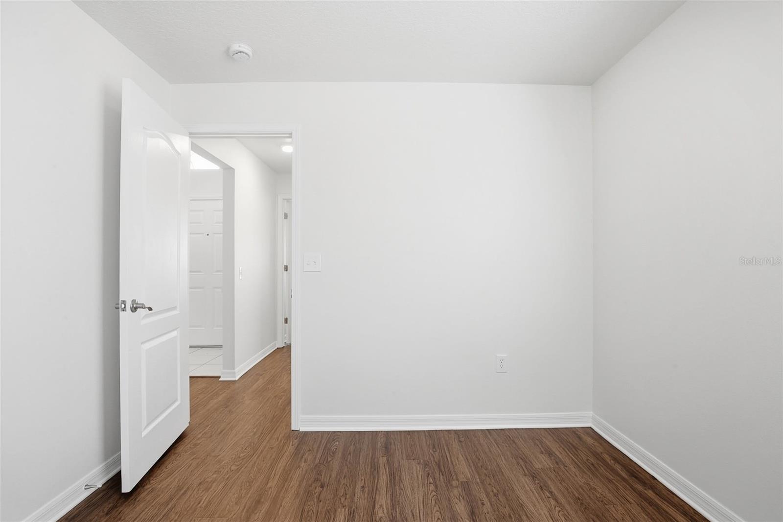 WELLINGTON NORTH AT BAY PARK - Residential