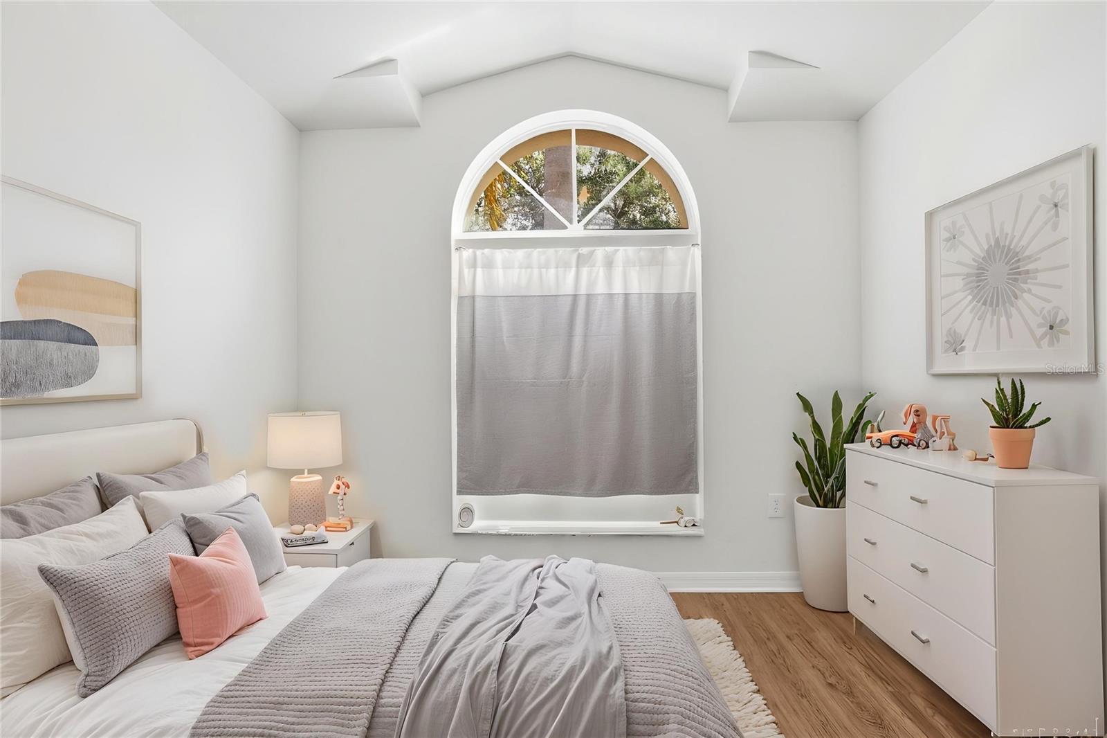 WELLINGTON NORTH AT BAY PARK - Residential