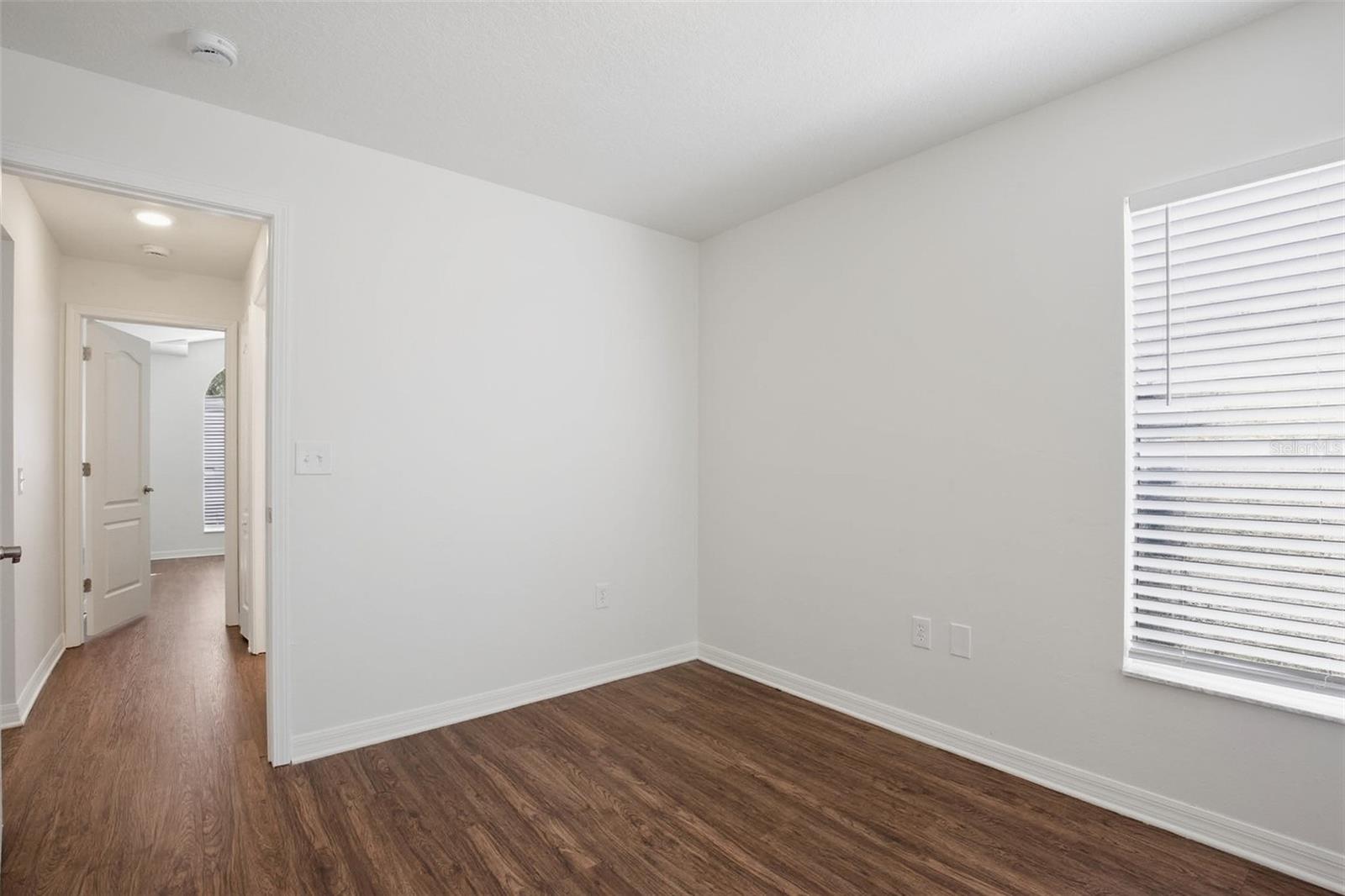 WELLINGTON NORTH AT BAY PARK - Residential