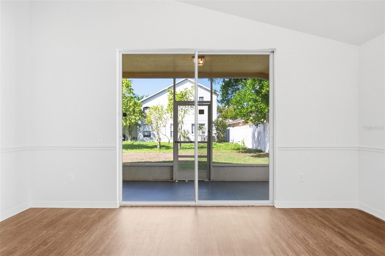 WELLINGTON NORTH AT BAY PARK - Residential