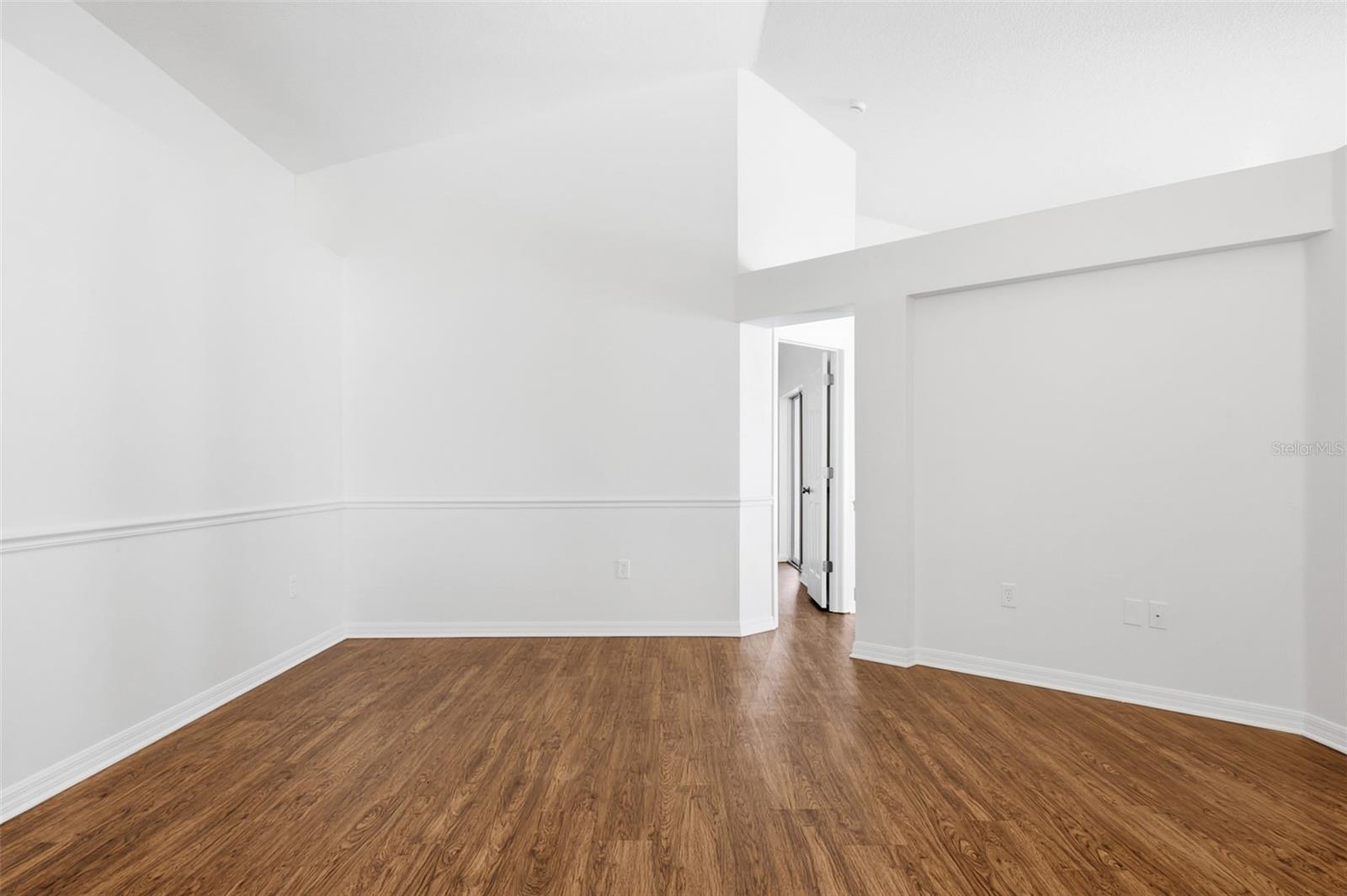 WELLINGTON NORTH AT BAY PARK - Residential