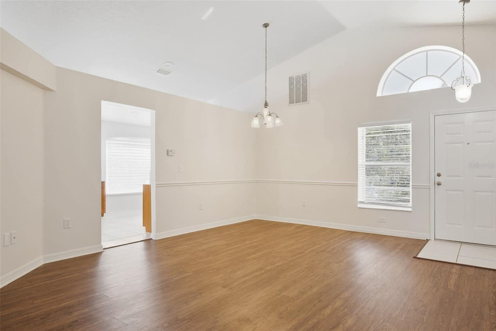 WELLINGTON NORTH AT BAY PARK - Residential