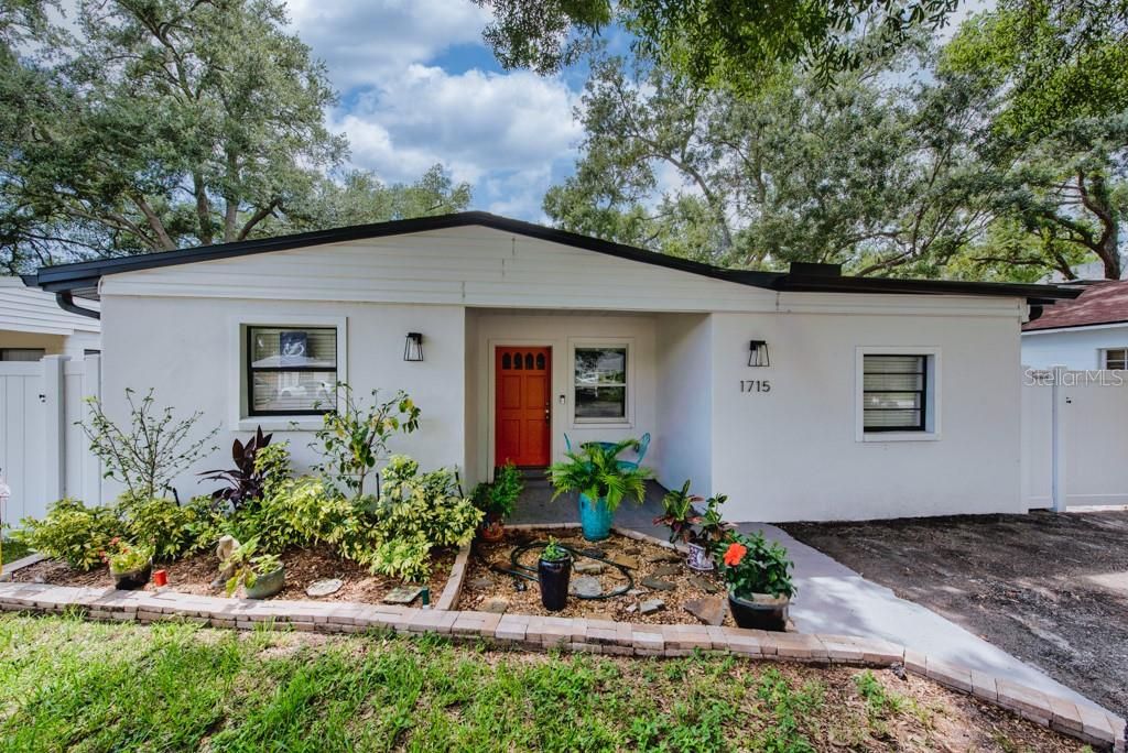 Photo of 1715 S Hubert Avenue, Tampa, FL 33629 (MLS # TB8517733)