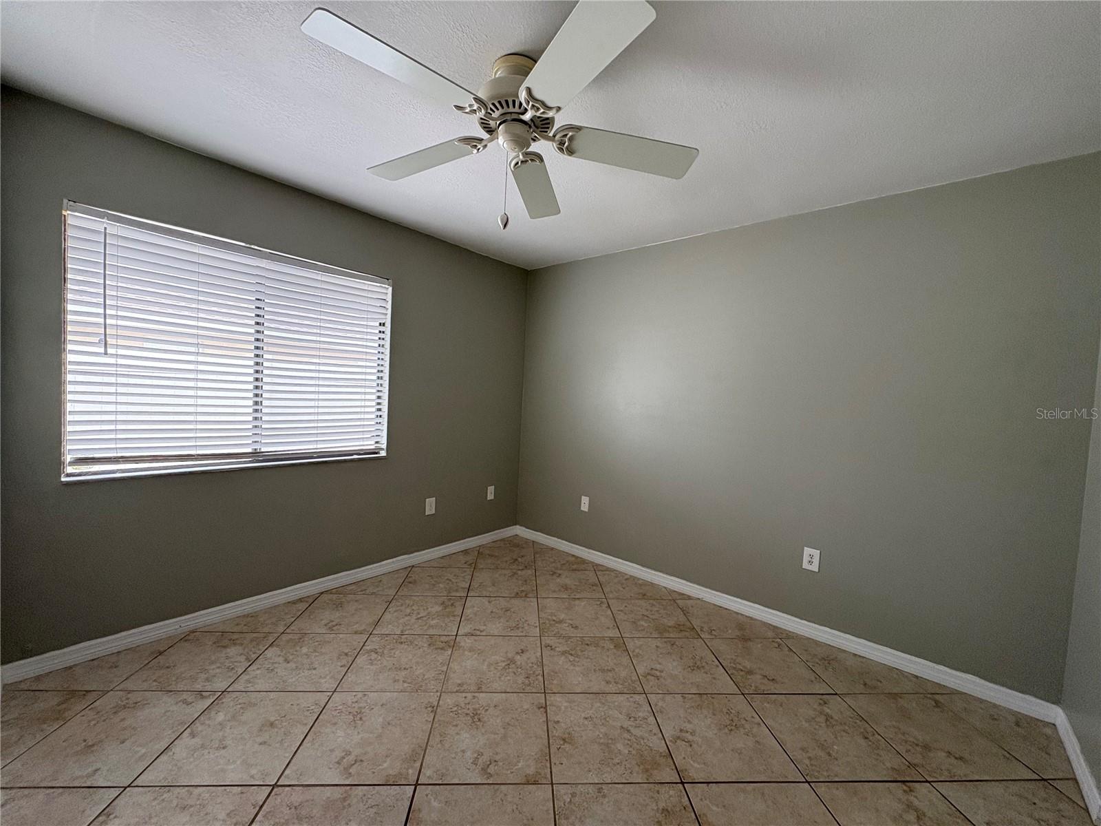 HARBOR WOODS - Residential Lease