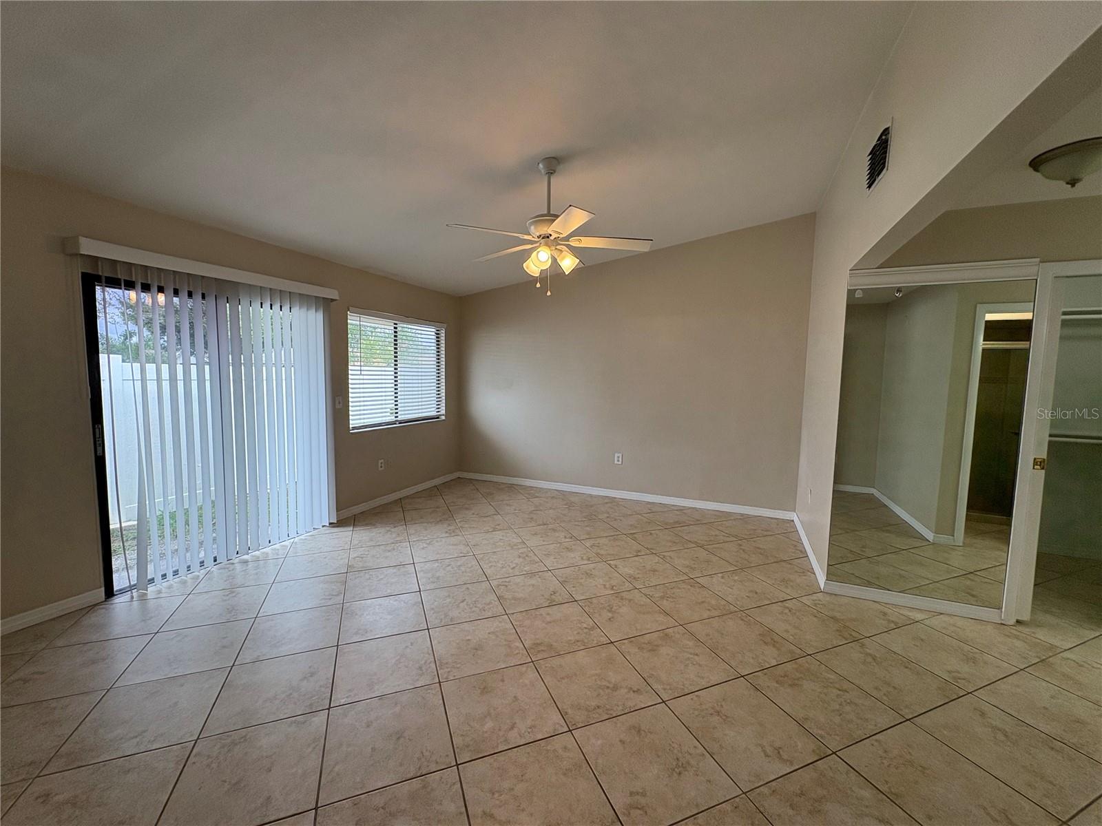 HARBOR WOODS - Residential Lease