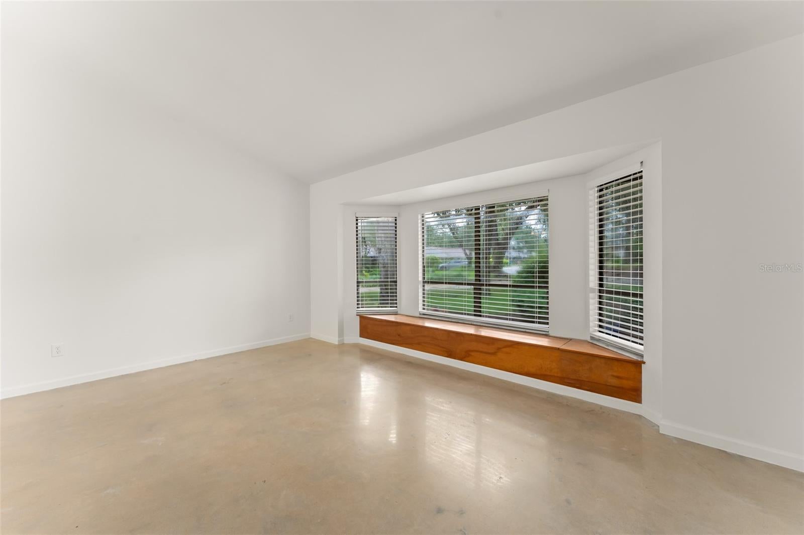 154 CITRUS TREE LANE