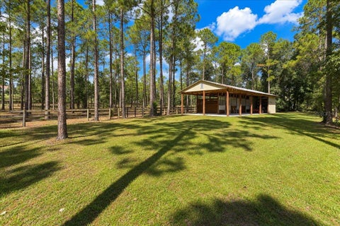 Tiny photo for 12931 SE 21st Place, Morriston, FL 32668 (MLS # GC544296)