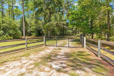 Tiny photo for 12931 SE 21st Place, Morriston, FL 32668 (MLS # GC544296)
