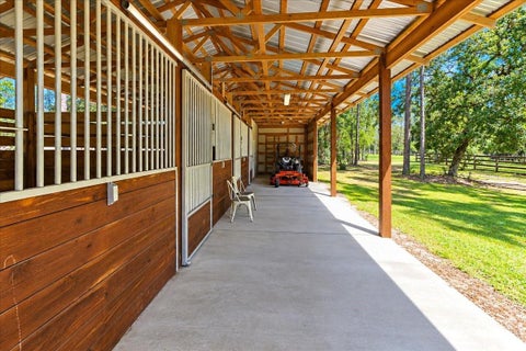 Tiny photo for 12931 SE 21st Place, Morriston, FL 32668 (MLS # GC544296)