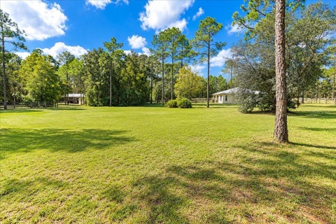Tiny photo for 12931 SE 21st Place, Morriston, FL 32668 (MLS # GC544296)