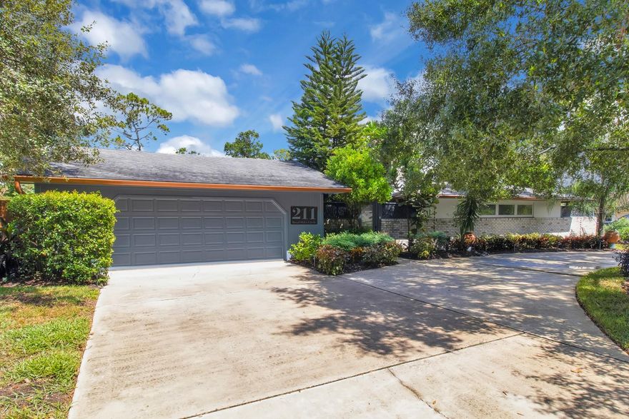 Welcome home to 211 Royal Oaks Circle, an amazing Sweetwater Oaks home that has been redone with an amazing high level of style and quality!
This resort feeling statement home has been meticulously redone and is truly move in ready, ready to entertain and relax!
The finishes are the best you will find for miles!
The kitchen is something to see and enjoy, the beautiful granite has a very nice finish, the KitchenAid appliances are all upgraded and include a convection oven and a warming drawer, wine refrigerator and more!!
The very nice coffee bar and beautiful laundry room are just off the kitchen, what a great space!!
The marble bathrooms are beautiful, custom cabinets, great lighting and mirrors, incredible Toto toilets, the main bathroom even has a roll in shower just in case!! 
The main bedroom has the beautiful and functional bathroom, a great view of the garden, a huge dressing room, come home and relax!!
The floors are perfection, the walls are plaster, there is recessed lighting in all rooms, the walls between rooms have been insulated for sound privacy, the closets are semi custom and very functional!
The exterior walls have added insulation to R-19, the closed cell attic insulation is R-41, there is a new and very efficient air conditioning and heating system, energy efficient on demand hot water, the home has been completely rewired, new windows, this home is efficient but more importantly very comfortable!
There is a bonus room separate from but close to the main home and is currently used as comfortable home office, this bonus room space could be anything from an office to a game room, music room, an in law suite, 4th bedroom, hobby room, etc??
The spectacular lush tropical style low maintenance landscaping adds to the appeal of this fine home!
Almost a half acre, private, oversized garage, circular driveway, landscape lighting as well as a completely redone perfect home!!







The home is amazing, the completely private lot is as well!! The home is located on a very quiet side street!! Come home and enjoy all the wonderful Sweetwater Oaks amenities!! These amenities include access to Sweetwater Beach at Lake Brantley which offers a beautiful park and beach as well as boating, water skiing, fishing, sailing, kayaking and fun, six tennis courts, 8 pickle ball courts, sand volleyball at Sweetwater Beach, parks, multiple playgrounds, a beautiful community center and community events!! Access to the Wekiva River is right down the street at Riverbend Park, enjoy soccer, baseball, kayaking, canoeing, fishing, nature walks and much more! The schools are the best in the area; Sabal Point Elementary School, Rock Lake Middle School and nationally ranked Lake Brantley High School!! The location, quality and condition are right, call today to see this great home!!