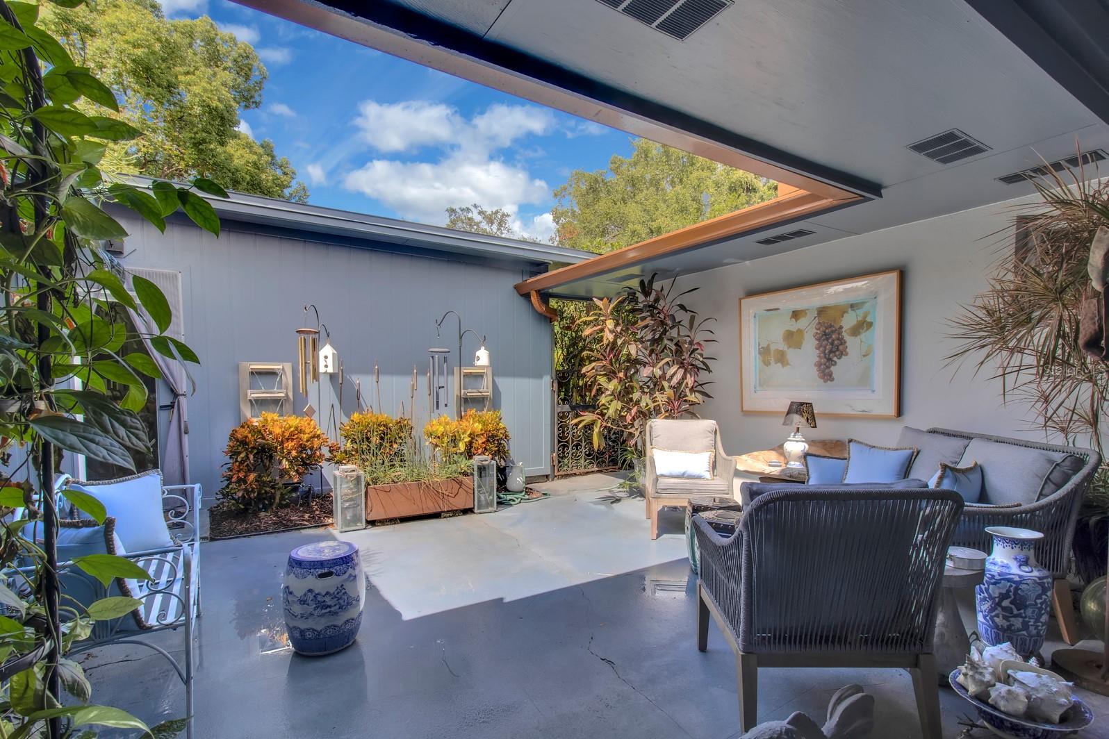SWEETWATER OAKS - Residential