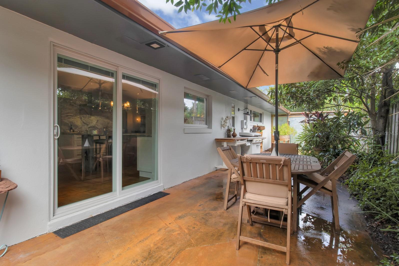 SWEETWATER OAKS - Residential
