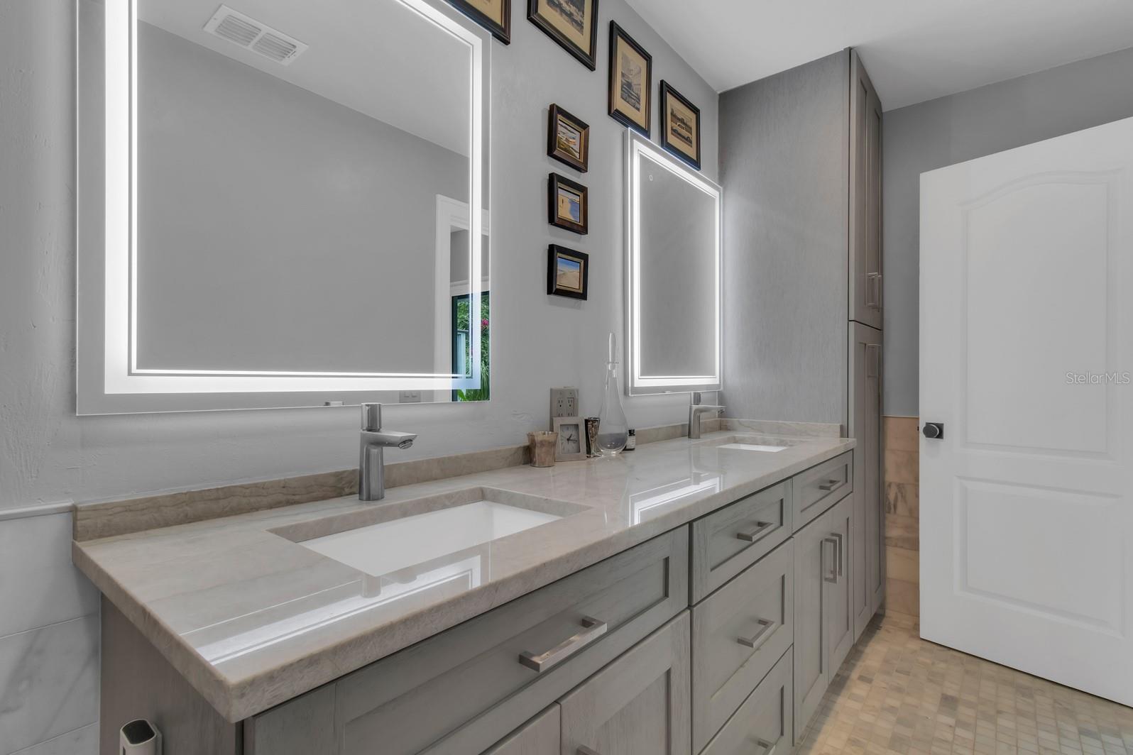SWEETWATER OAKS - Residential