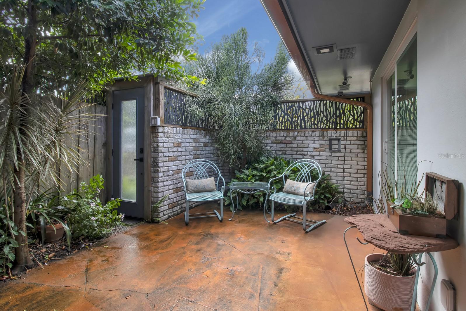 SWEETWATER OAKS - Residential