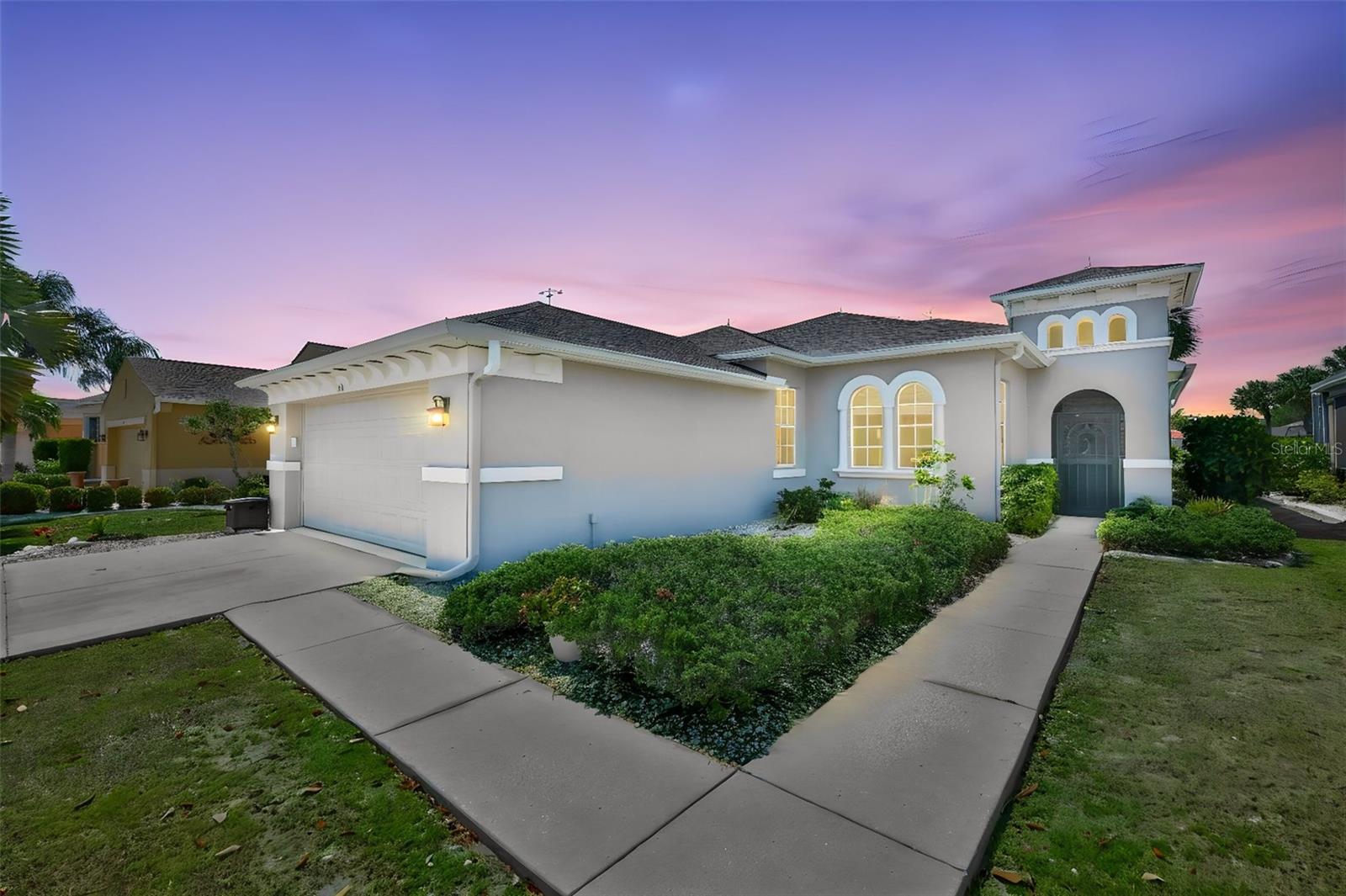 SUN CITY CENTER UNIT 264 PH - Residential
