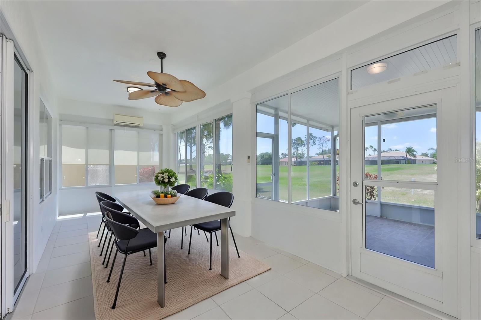 SUN CITY CENTER UNIT 264 PH - Residential
