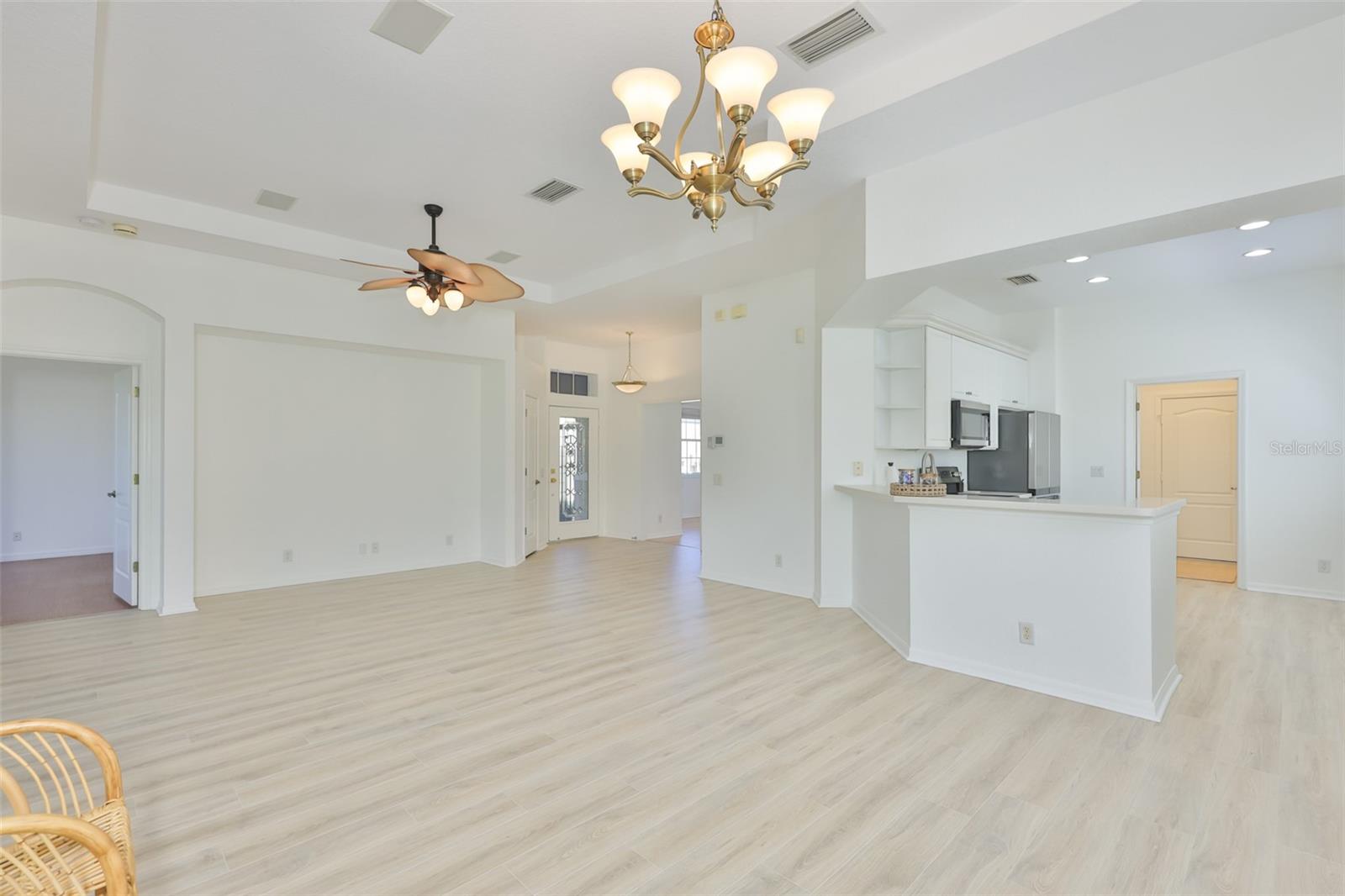 SUN CITY CENTER UNIT 264 PH - Residential