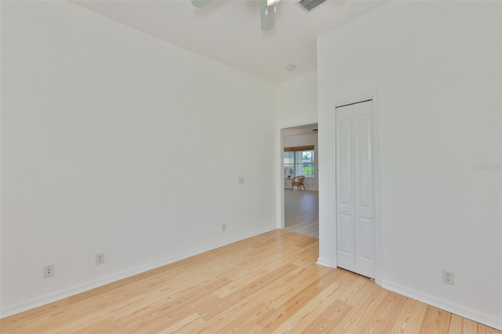 SUN CITY CENTER UNIT 264 PH - Residential