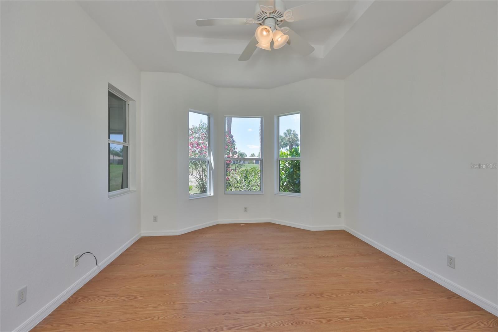 SUN CITY CENTER UNIT 264 PH - Residential
