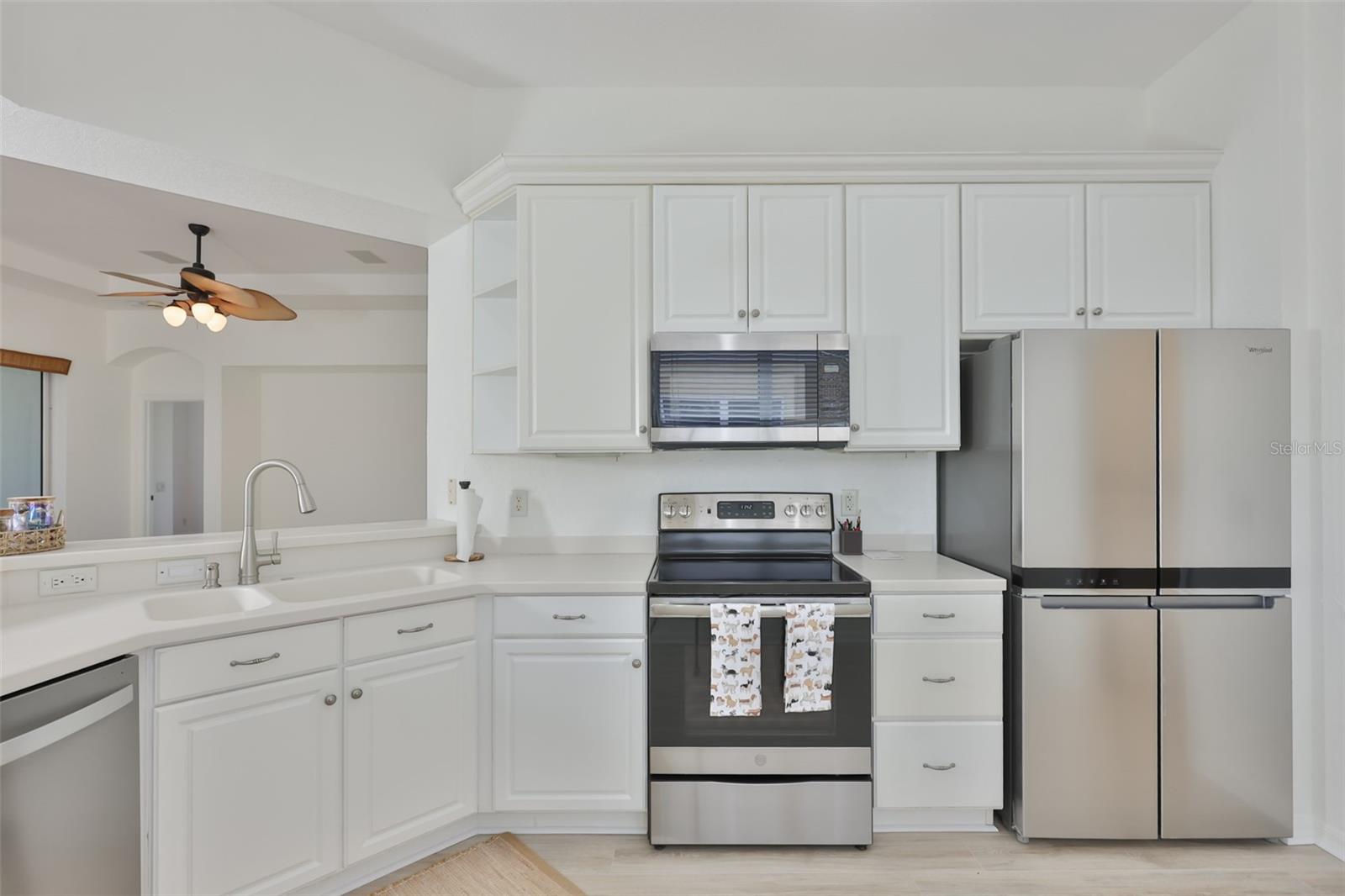 SUN CITY CENTER UNIT 264 PH - Residential