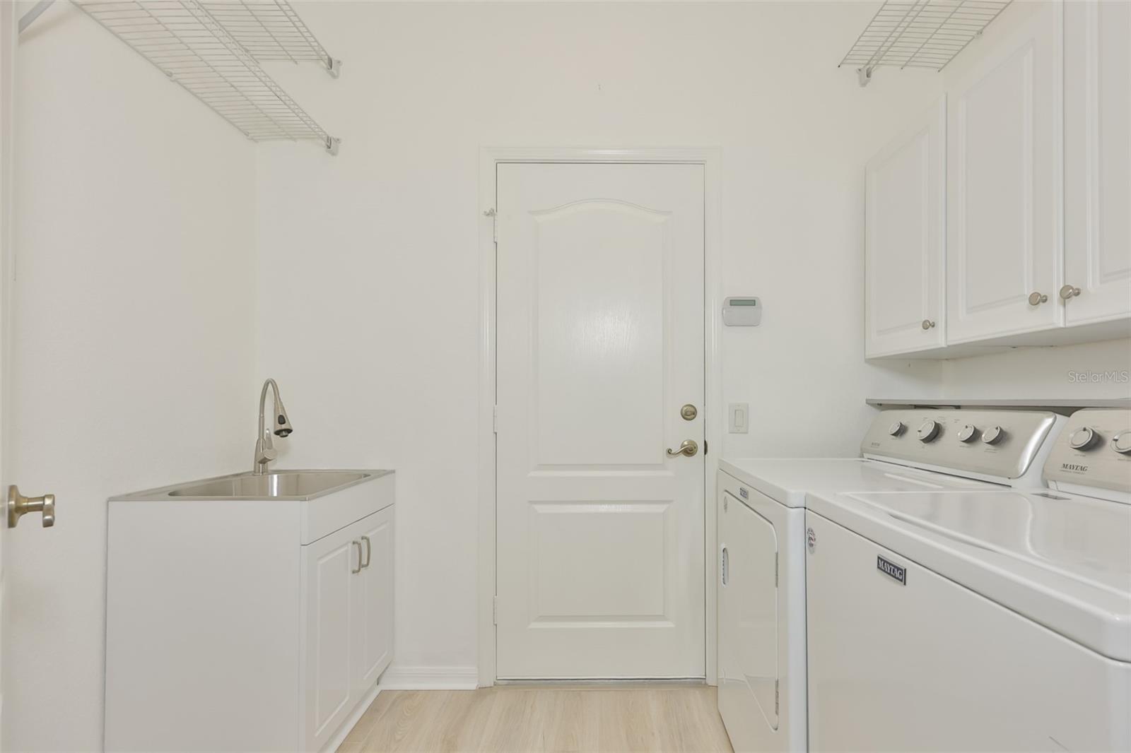 SUN CITY CENTER UNIT 264 PH - Residential