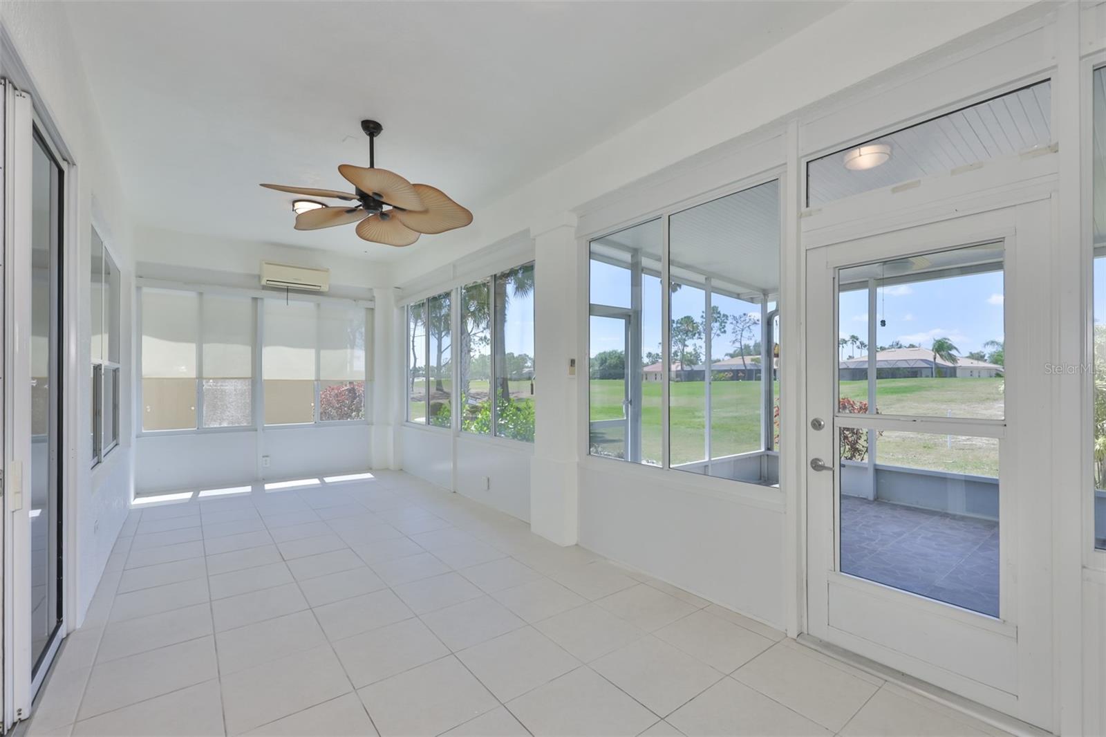 SUN CITY CENTER UNIT 264 PH - Residential