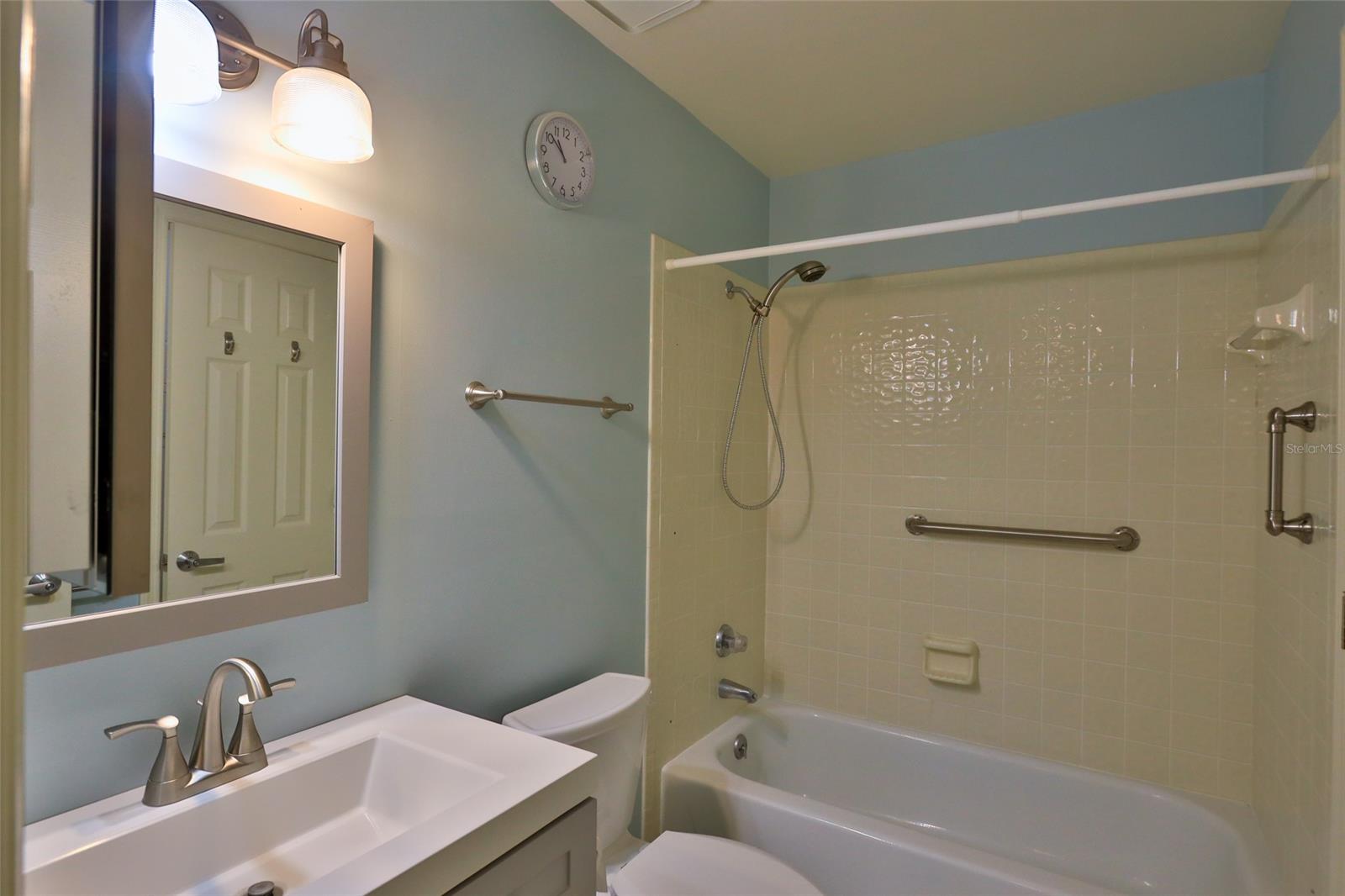 Sun Beach Club Condo Ph 01-03 - Residential