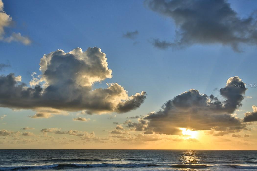 Sun Beach Club Condo Ph 01-03 - Residential