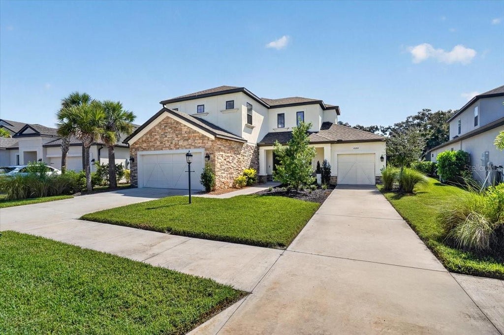 Photo of 10203 Milky Way Circle, Sarasota, FL 34241 (MLS # A4707102)