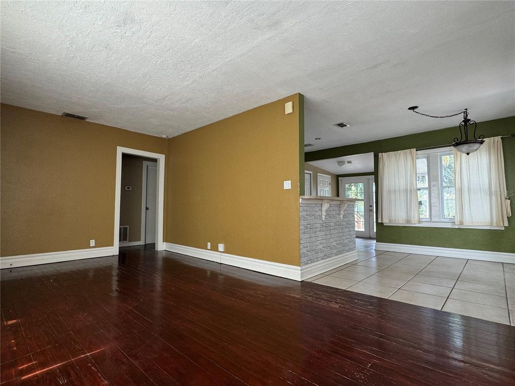 Photo of 79 W Harding Street, Orlando, FL 32806 (MLS # O6357286)