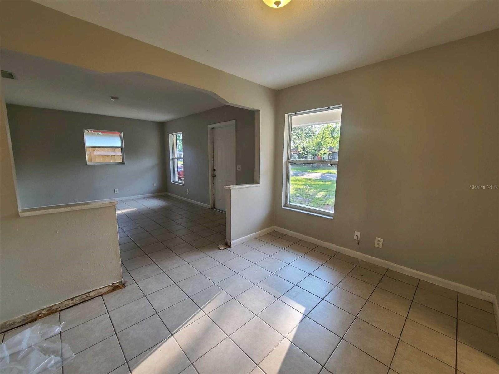 3217 DEERFIELD DRIVE